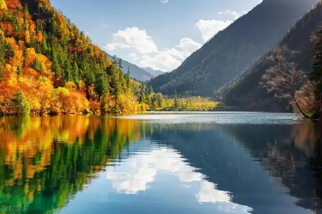 中国必去的十大绝美旅行地，每一处都让你流连忘返！