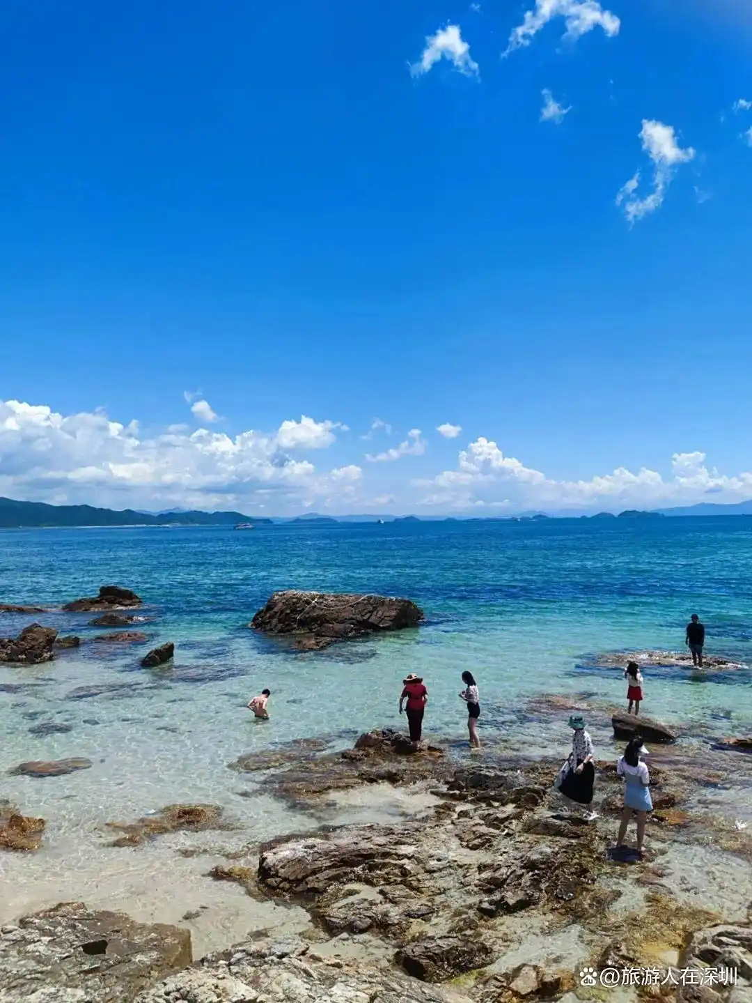 深圳杨梅坑海滩游玩全攻略，探秘山海间的梦幻，全家赶海理想之地