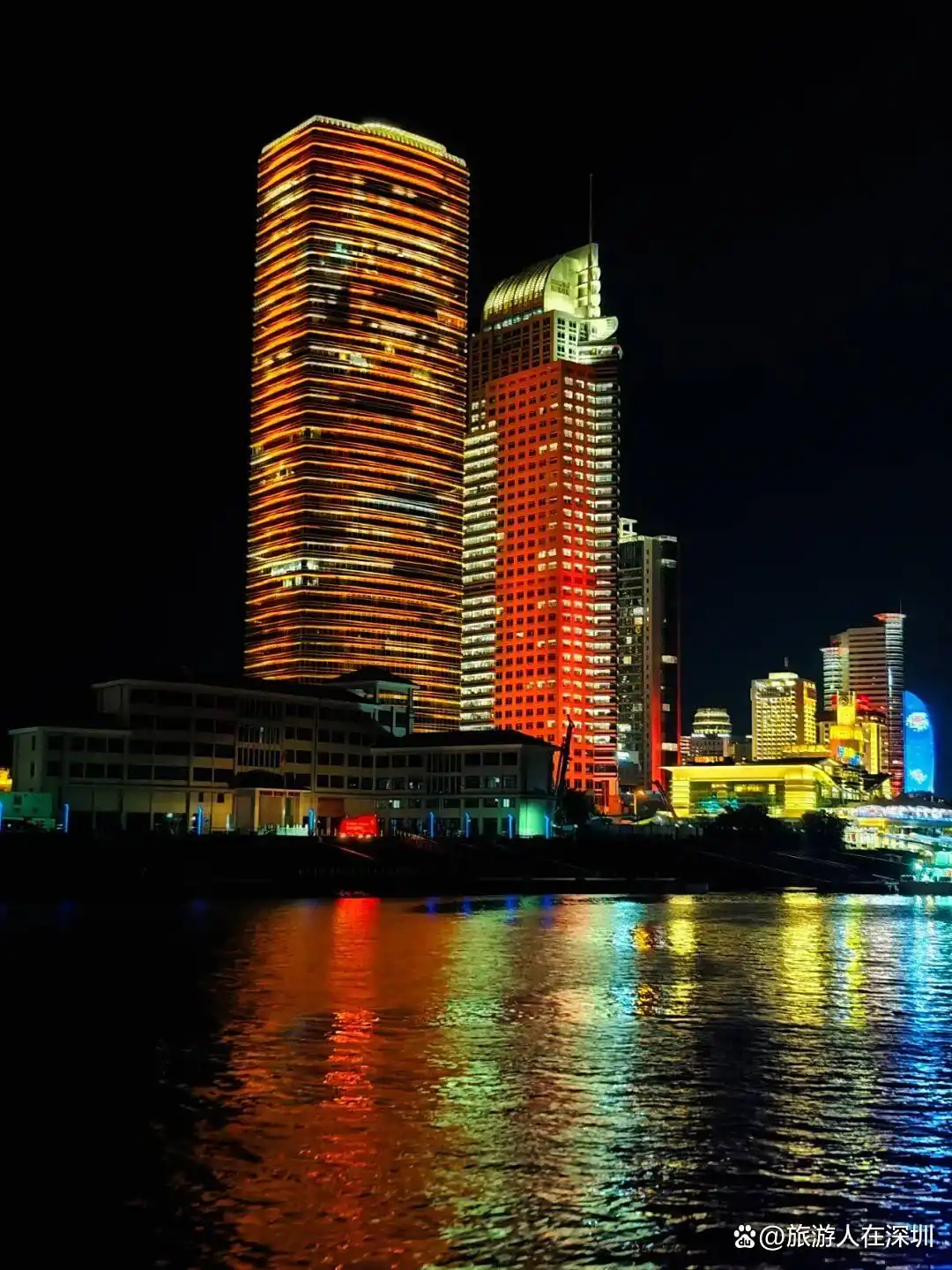 厦门鹭江夜游游玩攻略，邂逅璀璨海滨夜色，经典3天2晚行程推荐