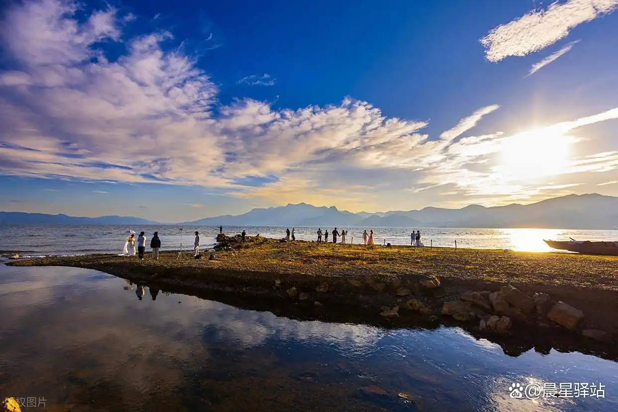 不去一趟抚仙湖，你永远不会知道，云南的高原湖泊到底有多美