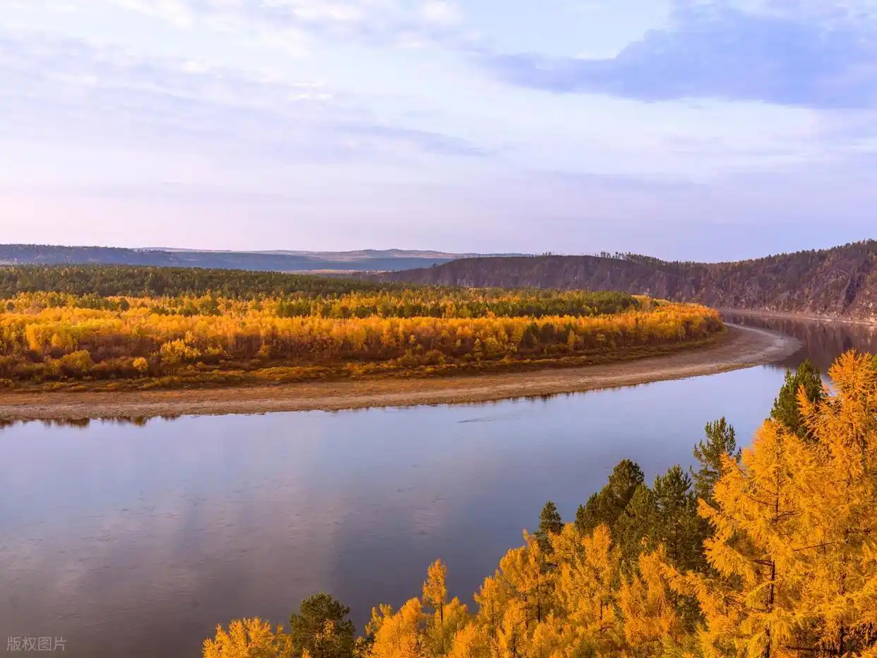 东北的秋日，8个宝藏赏秋地，层林尽染的视觉盛宴