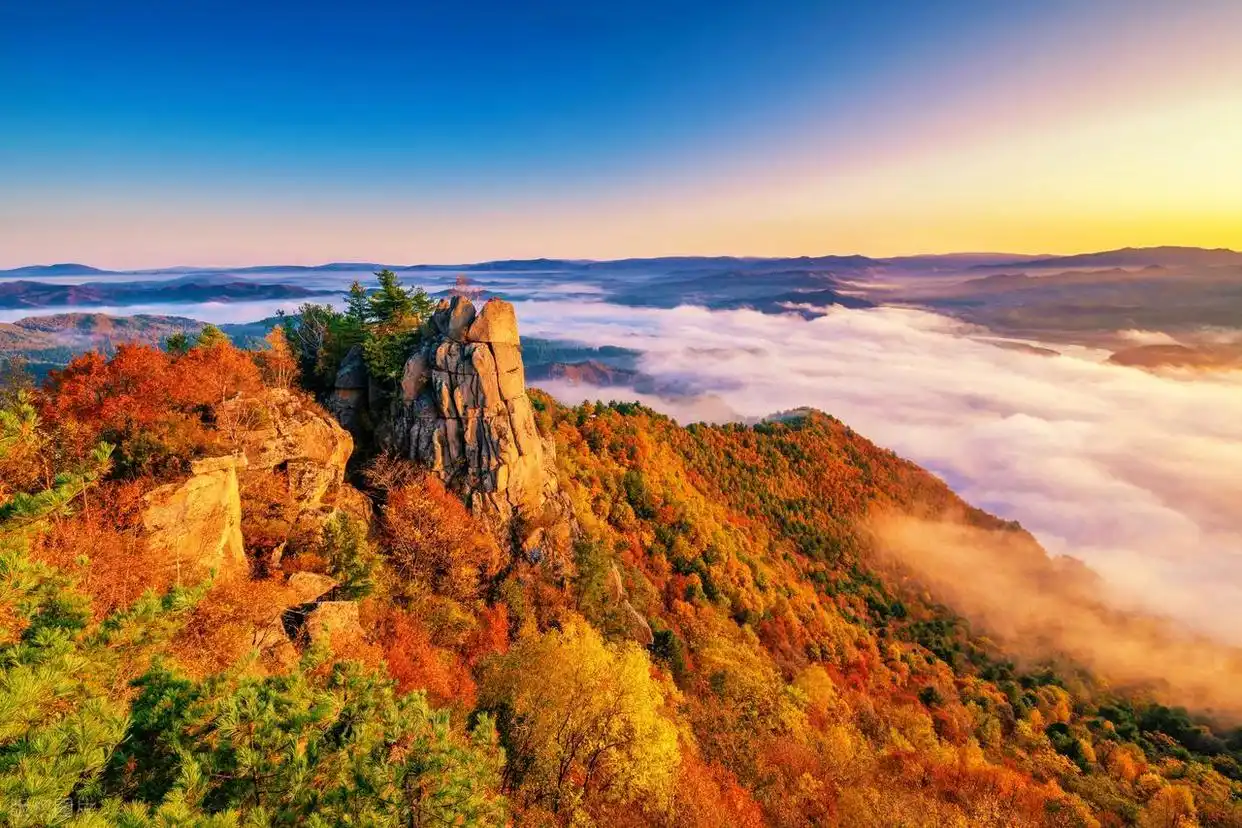 东北的秋日，8个宝藏赏秋地，层林尽染的视觉盛宴