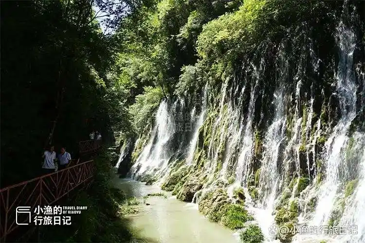 西安自驾2.5H，陕南这座“神仙小城”藏不住了！游山玩水逛古镇