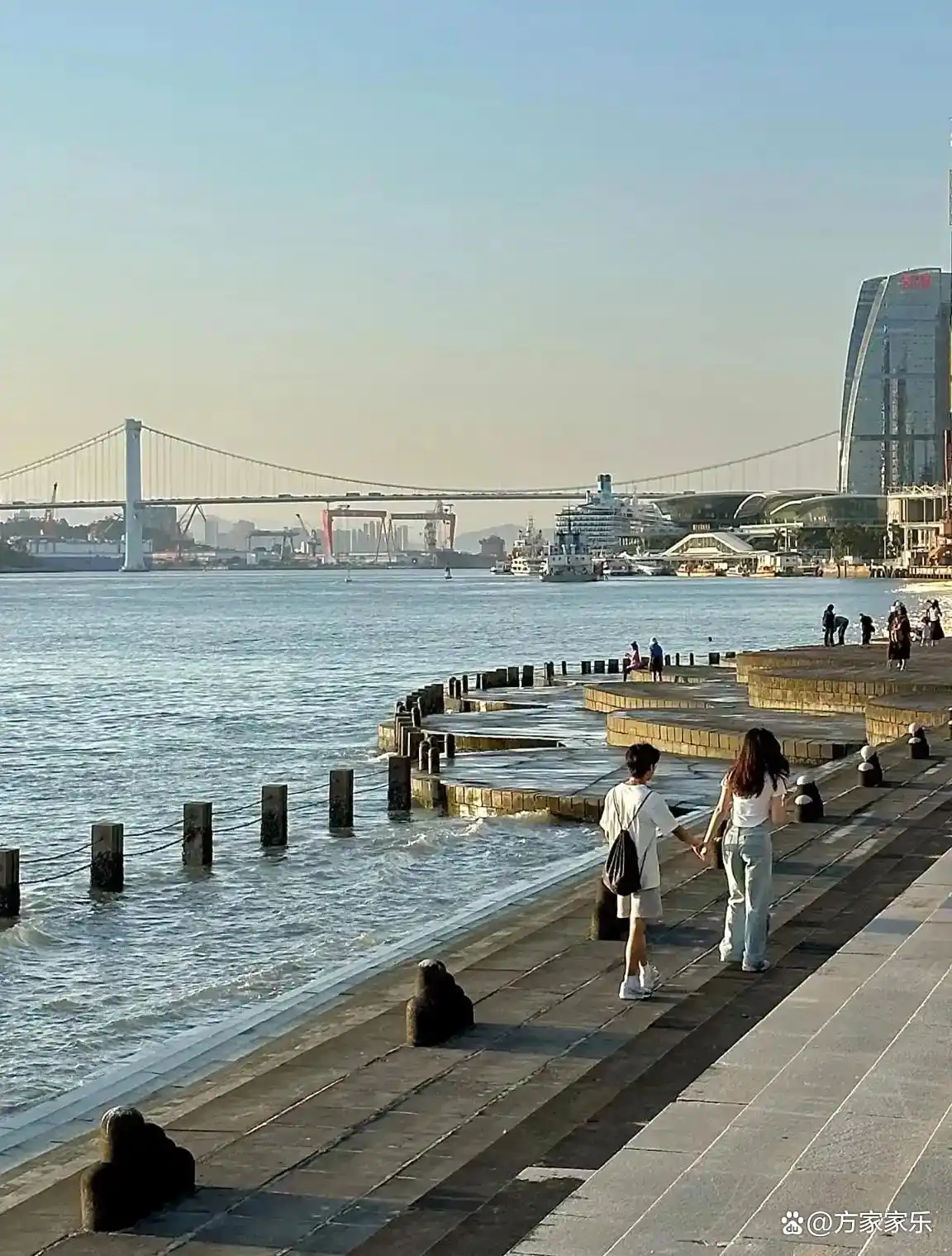 和老伴去福建厦门住了一个月，我实话实说：跟我想的确实不太一样