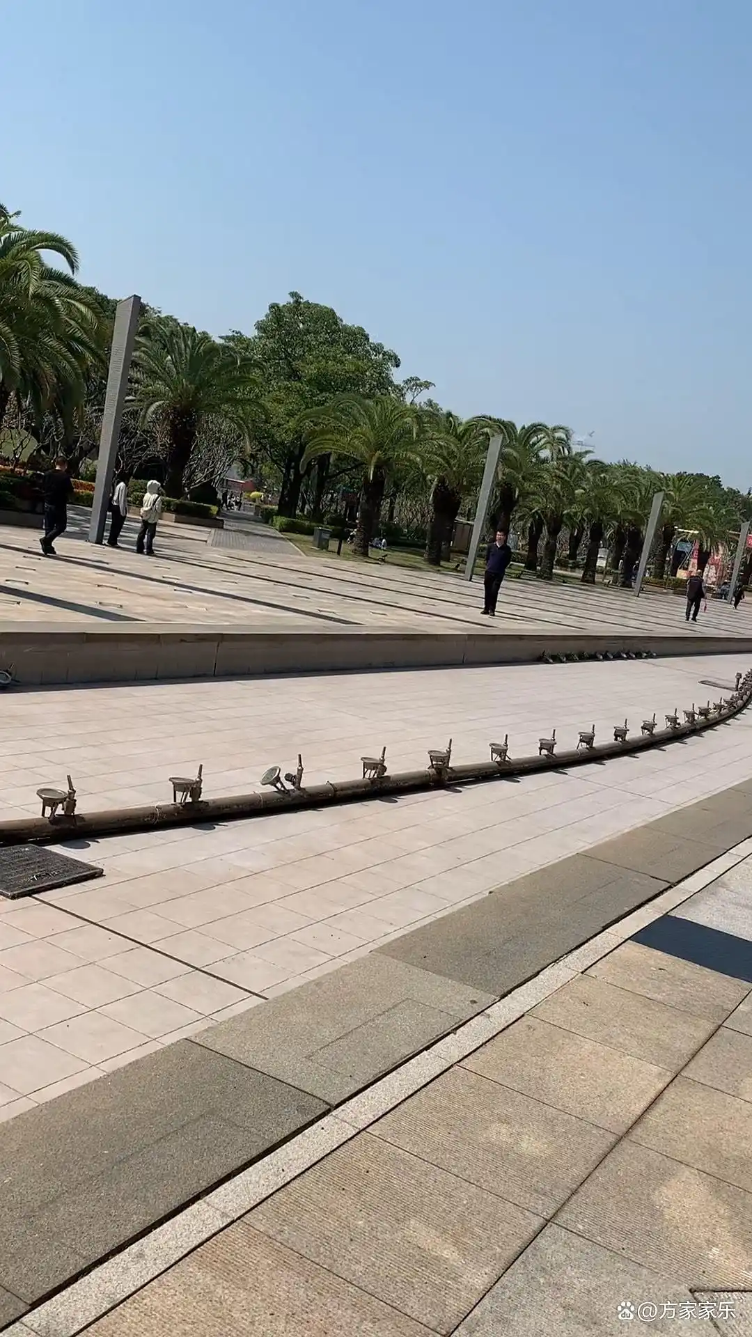 和老伴去福建厦门住了一个月，我实话实说：跟我想的确实不太一样