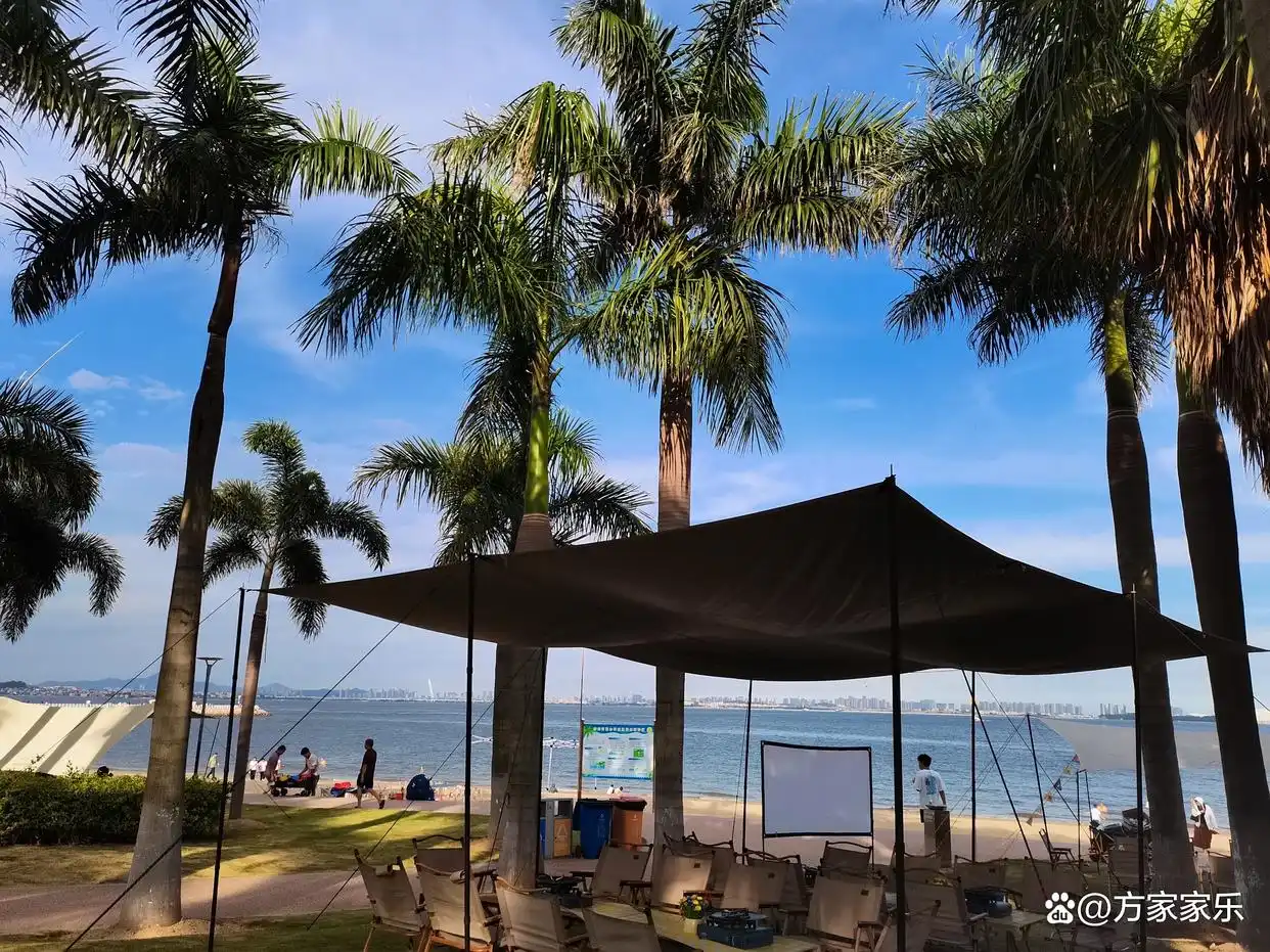 和老伴去福建厦门住了一个月，我实话实说：跟我想的确实不太一样