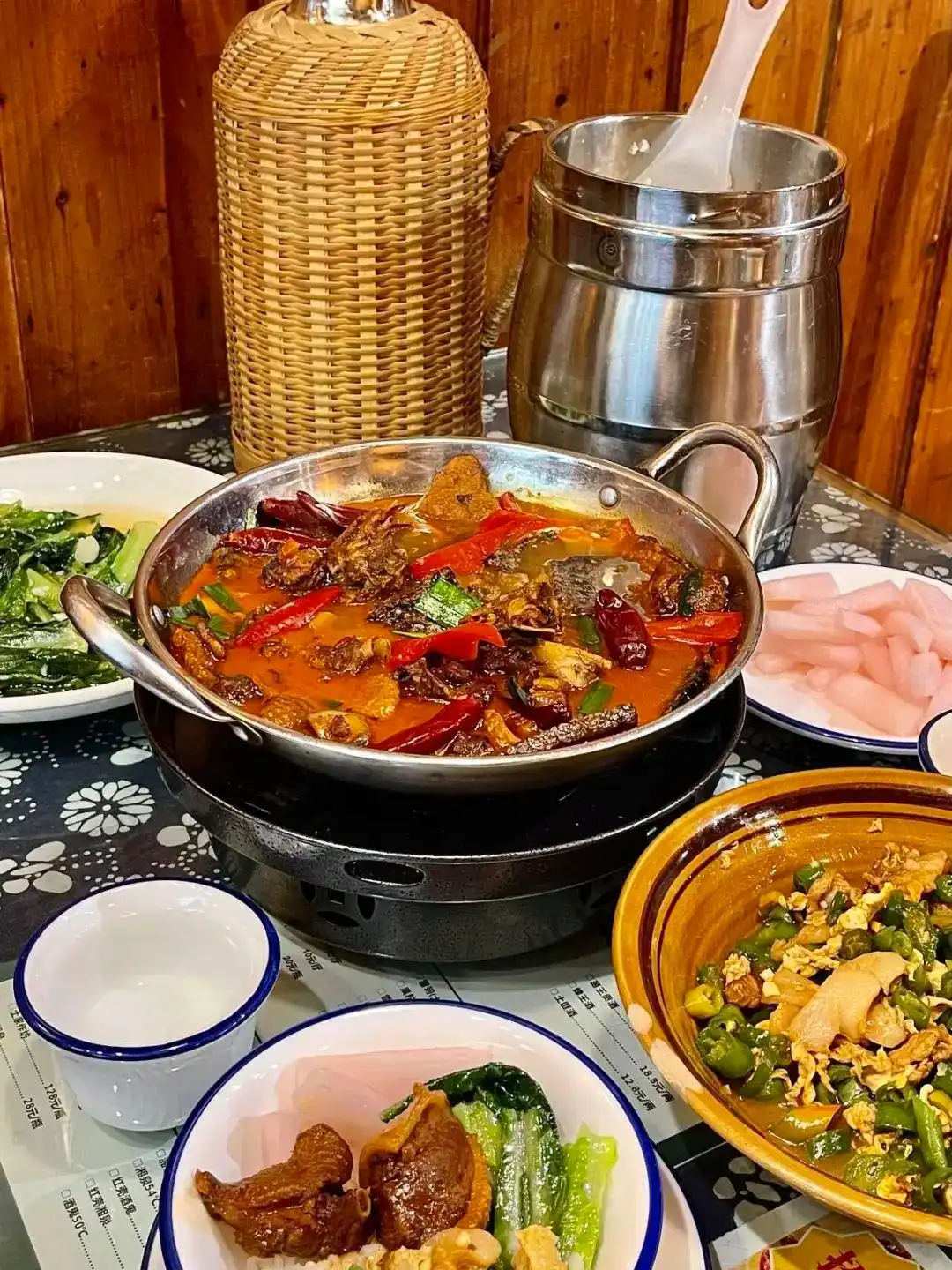 保姆级攻略！7-8月张家界旅游，必去景点推荐，第一次去也不迷路