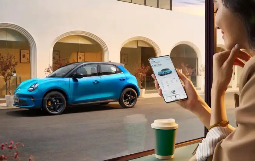 购车划算花费少，接娃神器大 PK！5 款热门小型车深度对比，哪款最值得家长入手？