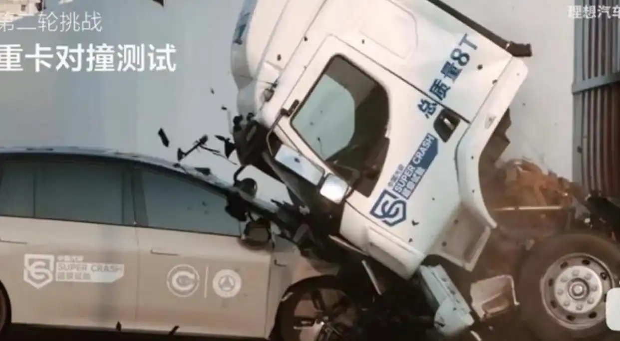 理想汽车的“双重困境”：车主行为与品牌信任的碰撞