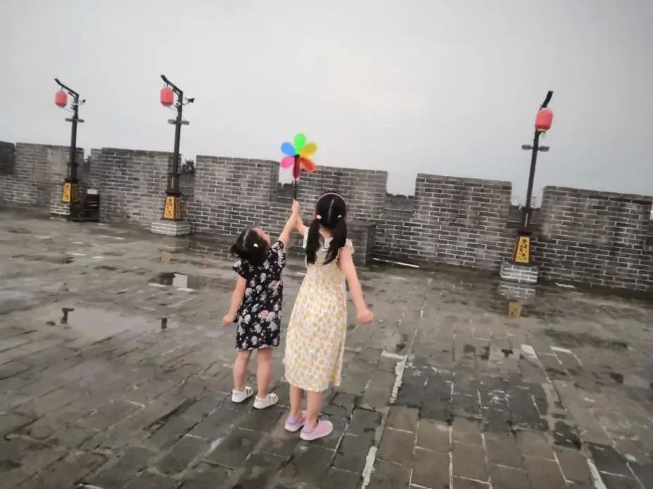 破除暑期带娃“鄙视链”，我做了份超实用的出游手册