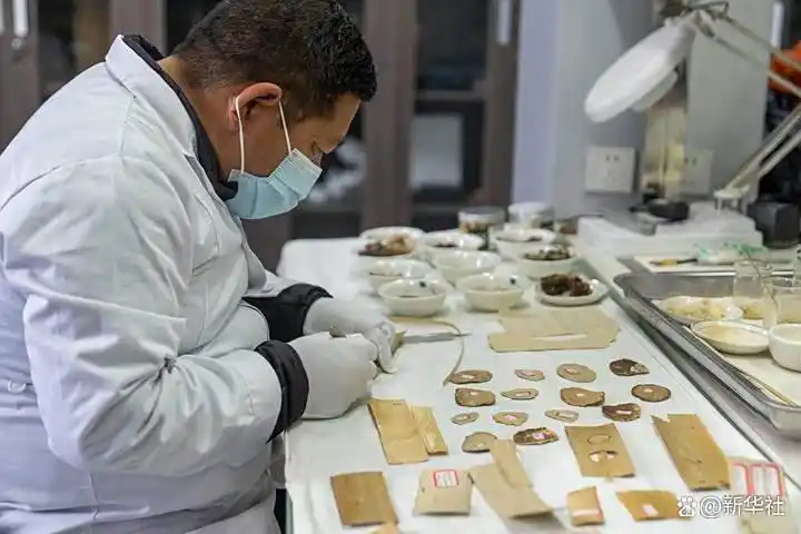 新华全媒头条丨中华文明瑰宝 民族交融画卷——布达拉宫保护见证文化传承之路