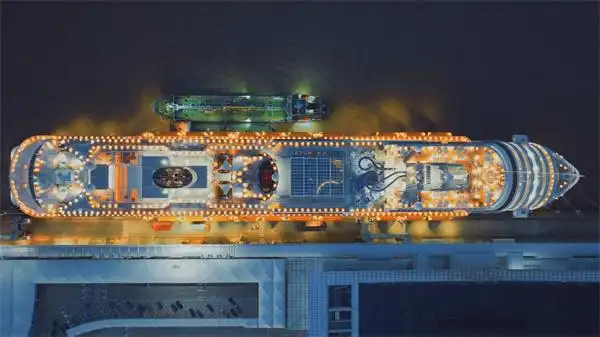 爱达魔都号11月启航！邮轮变T台，玩出人生新主场