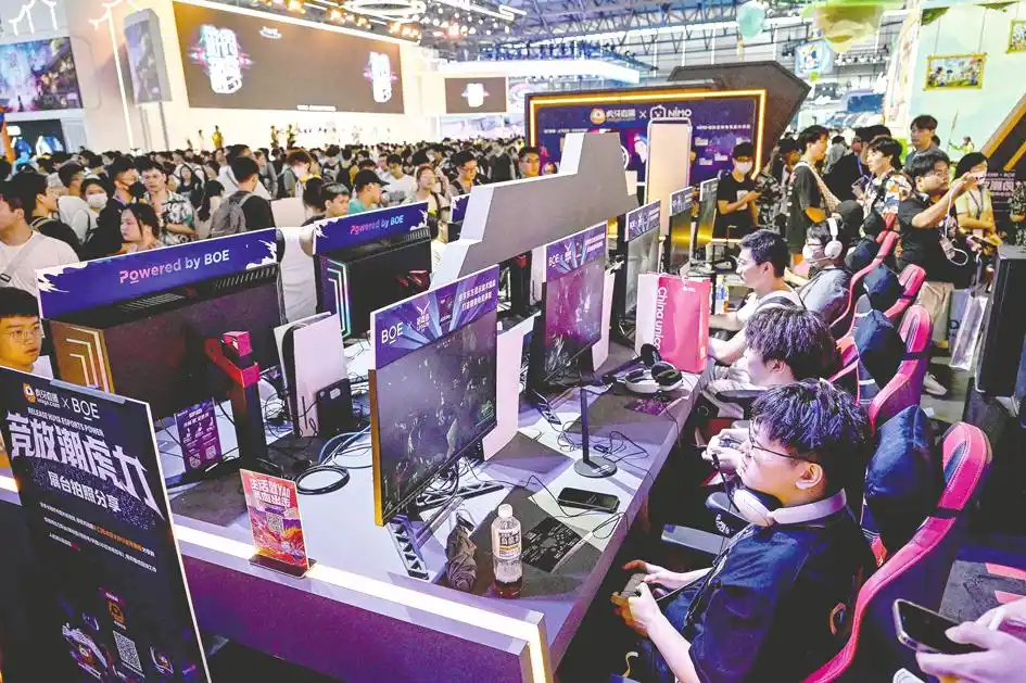 打游戏两年能挣50万元？每经记者揭开职业代练、陪玩“隐秘一角”