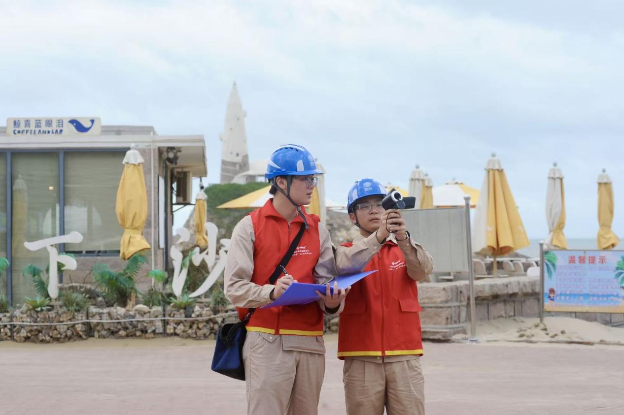 福州长乐供电：“满格电”护航假期海滨旅游热潮