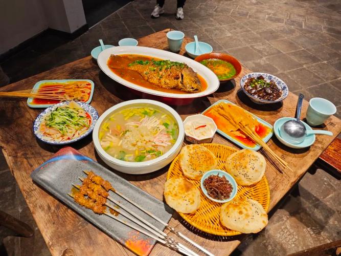 龙门石窟最好逛的季节开始了！