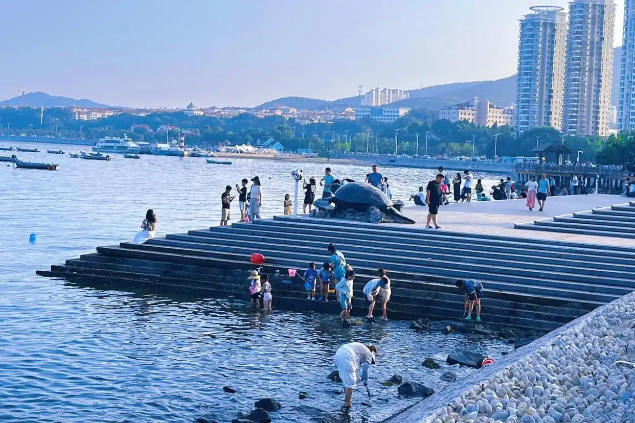 走进烟台渔人码头 解锁海滨游新玩法