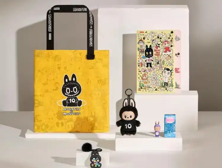 LABUBU 竟然已经 10 岁了？THE MONSTERS十周年巡展将登陆上海，首周门票已售罄