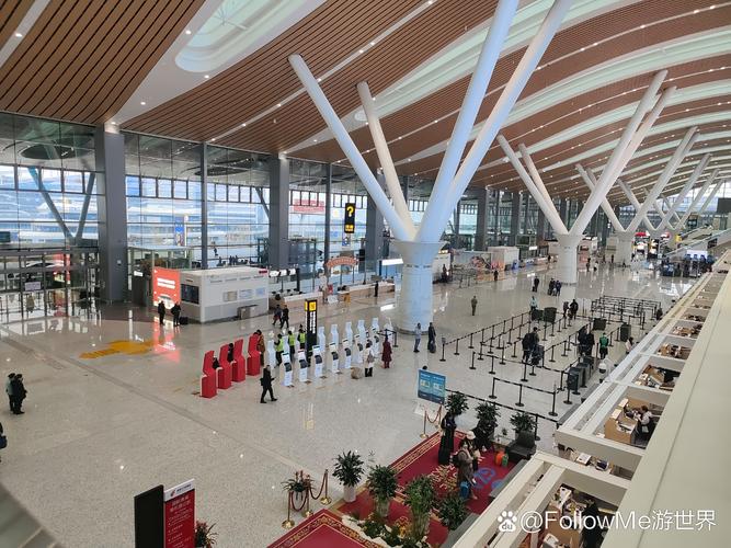 神州租车入驻贵阳龙洞堡机场T3航站楼 国庆自驾游服务全面升级