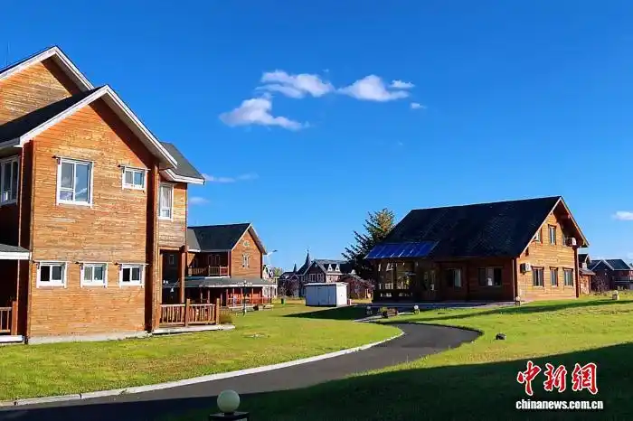 免签政策“遇上”国庆假期 黑龙江出入境旅游两旺