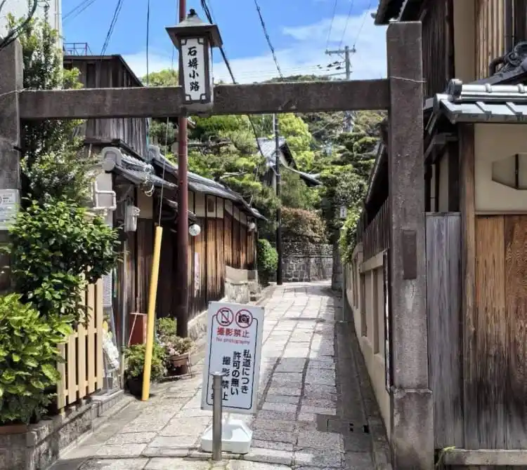 日本旅游热的理想与现实！购物遇售罄空手而归，有人想看的风景看不到，有人遭遇大堵车