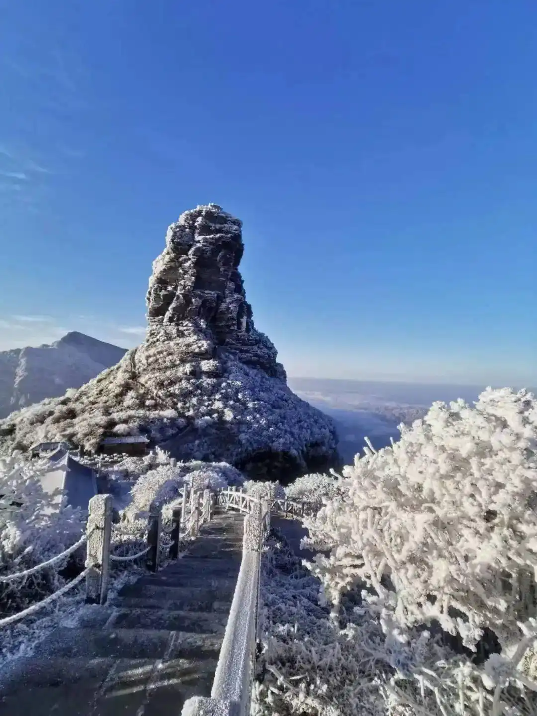 乘“封”而上过龙年｜巴适得板 春节周边自驾游目的地推荐