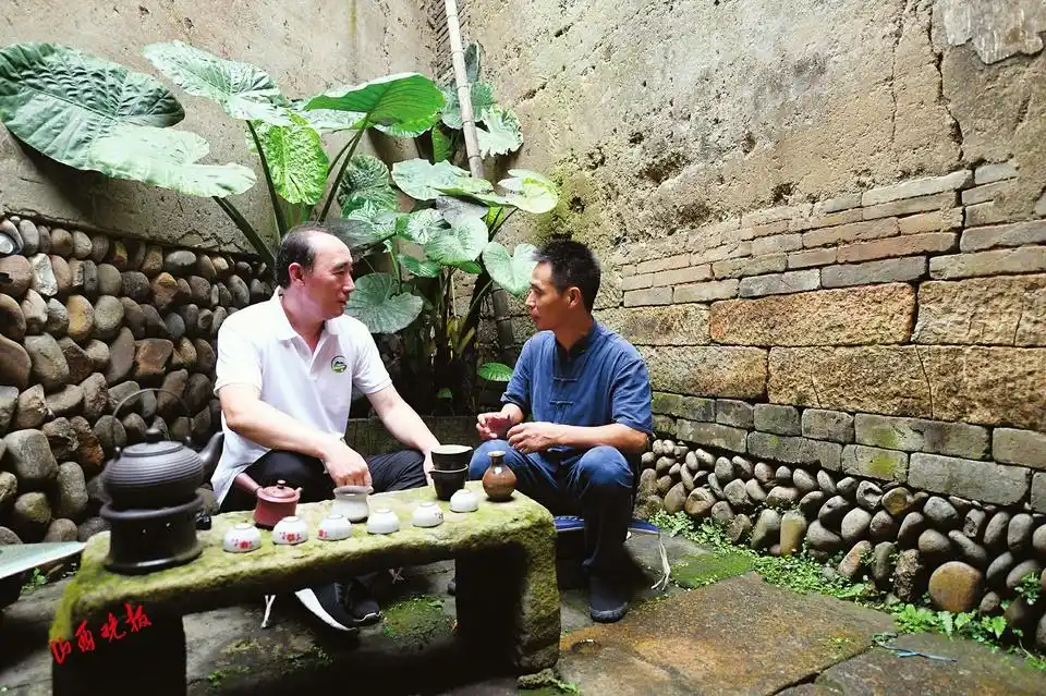 武夷山下，我们开拔！“重走晋商万里茶路”大型采访活动将跨越国内8个省份，途经中、蒙、俄三国38个城市，行程13000多公里