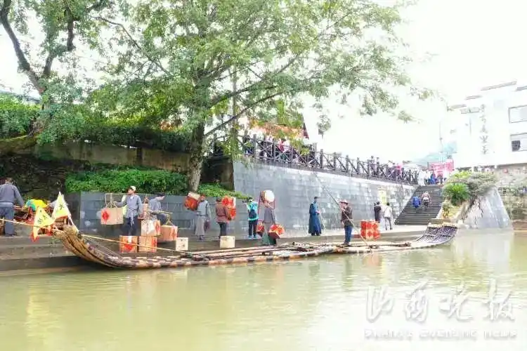 武夷山下，我们开拔！“重走晋商万里茶路”大型采访活动将跨越国内8个省份，途经中、蒙、俄三国38个城市，行程13000多公里