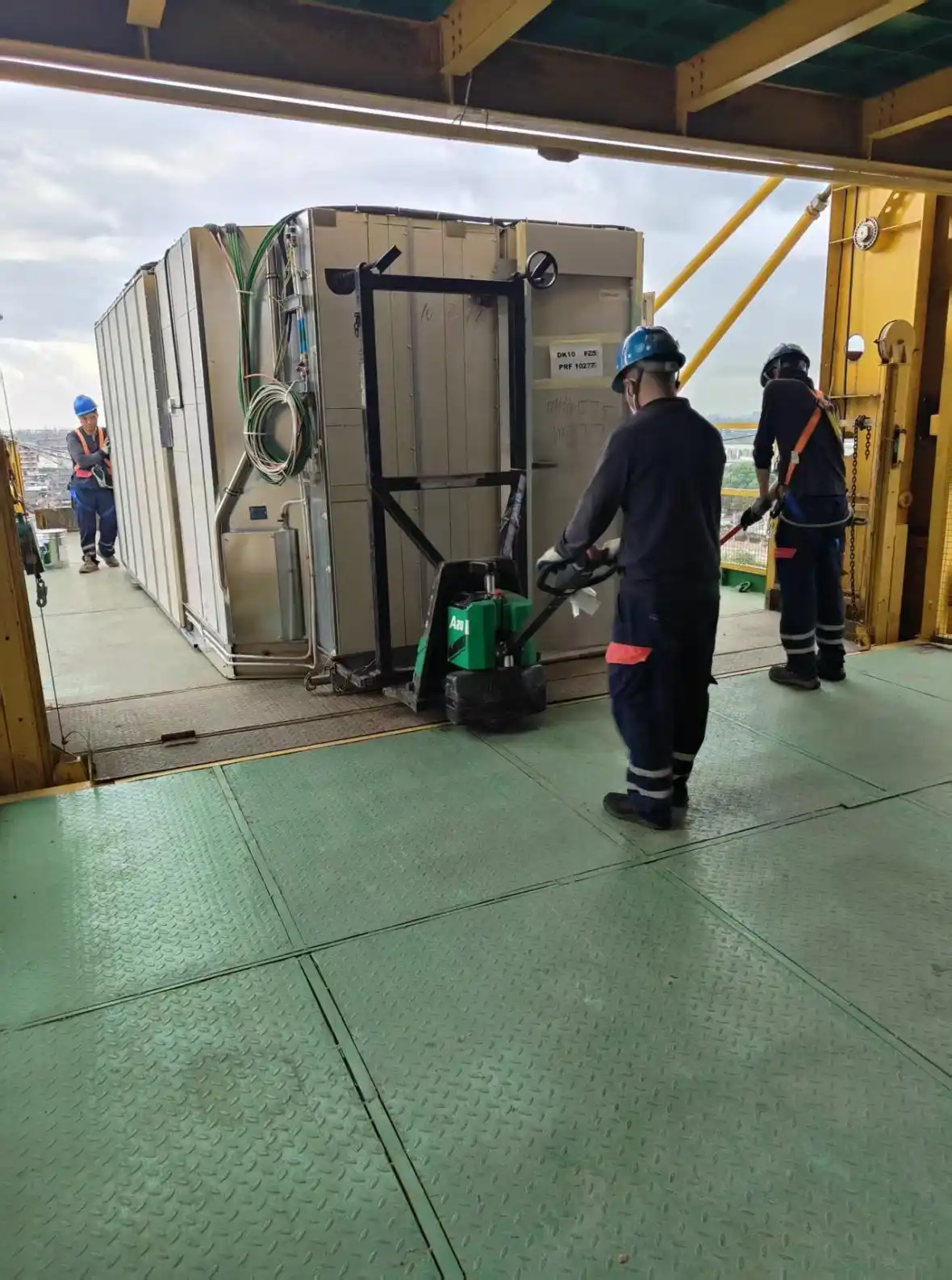 向祖国报告丨“爱达·花城号”建设正酣：中国造船业向祖国呈递大型邮轮新答卷