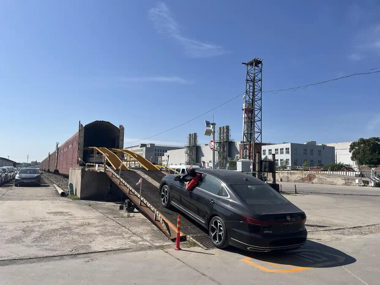 想自驾游又怕远？北京已开通29个城市火车托运汽车线路