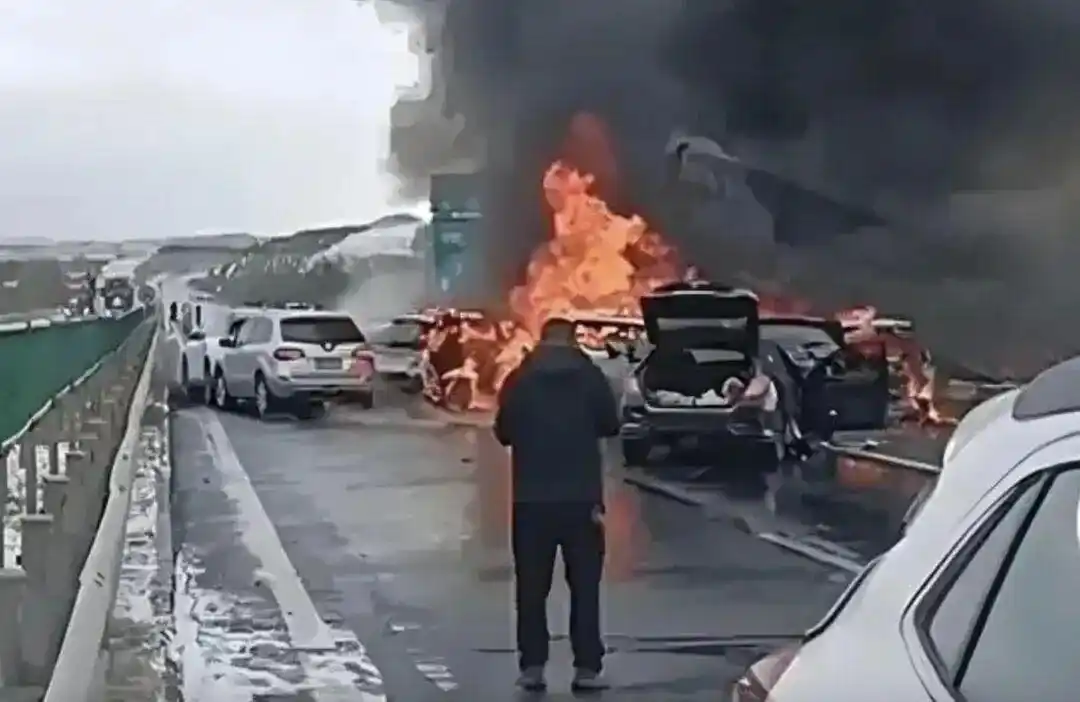 封路、景点关闭……这些地区警惕大风！大雪！大幅降温！