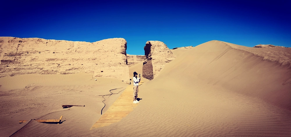 内蒙古额济纳旗自由行攻略：黑城居延海胡杨林值得千里打卡