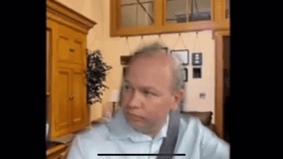 盖茨离婚不是友好分手？家人都挺梅琳达 | 美加新闻播报