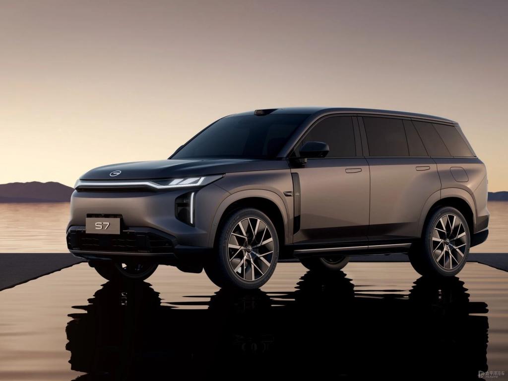 15 万起拿下宝马 X5 同级车！又大又省钱！这几款车很适合自驾游