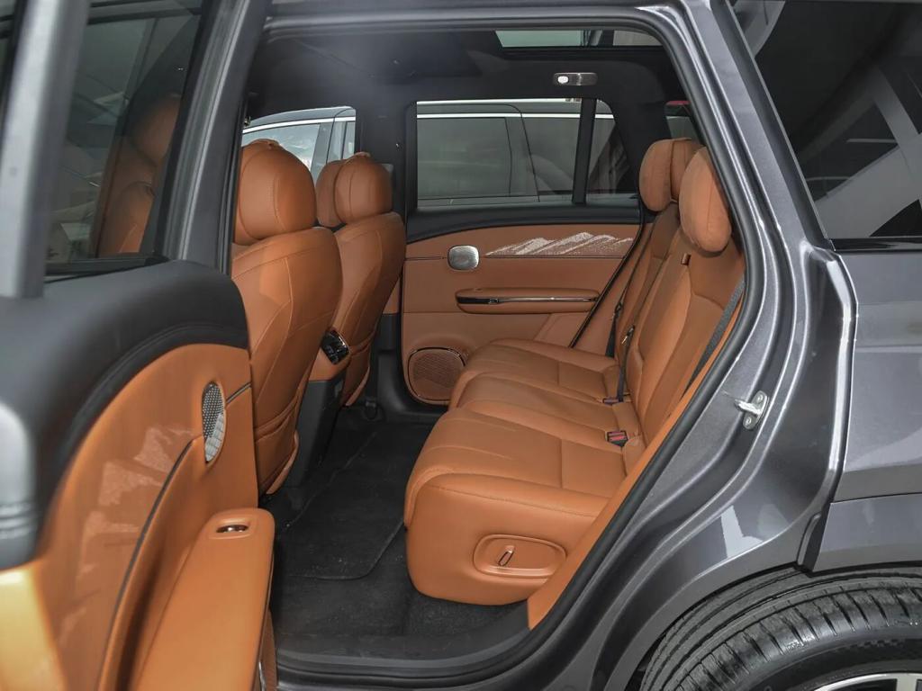 15 万起拿下宝马 X5 同级车！又大又省钱！这几款车很适合自驾游