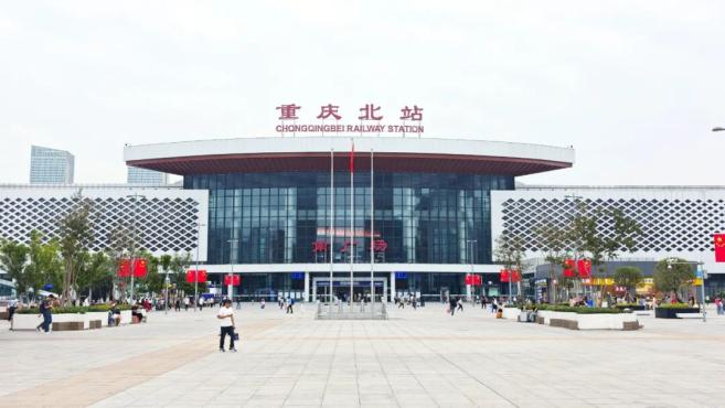 启用高峰列车运行图，加开热门方向列车