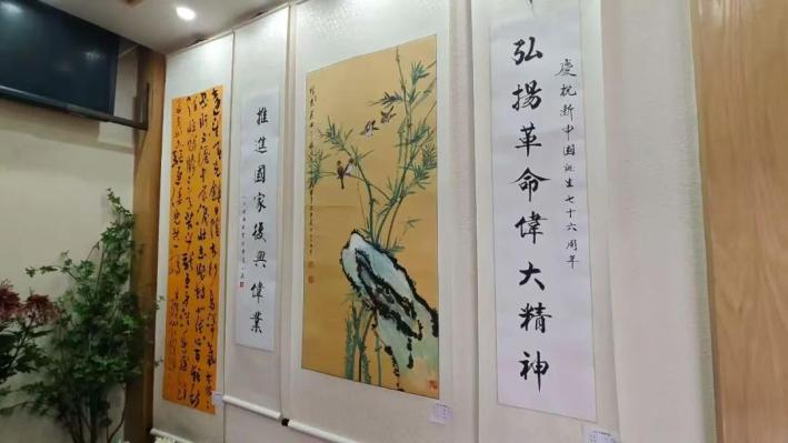 国庆中秋双节同庆 丽江古城民俗盛宴精彩纷呈