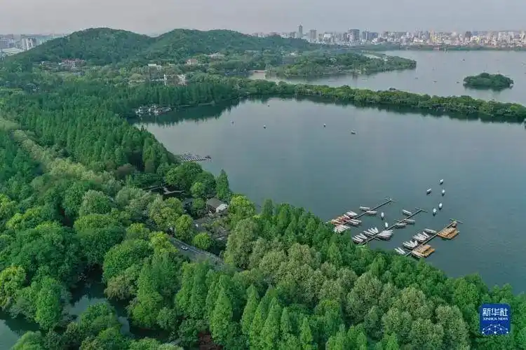多个景区免门票，提振旅游消费的“大礼包”