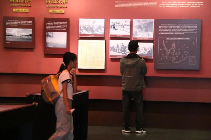 “打卡”变“沉浸”，国庆假期文化院落成“古城游”新亮点