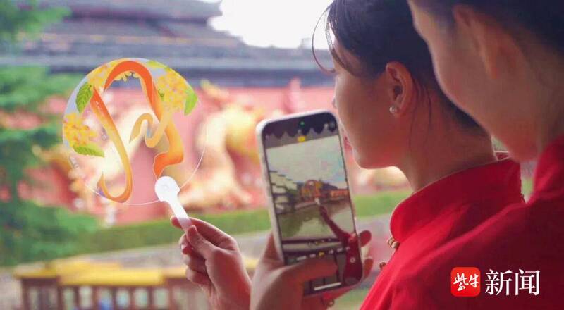 “我在秦淮品诗赏月”掀起打卡热，带着诗词赏最美中秋月成夫子庙“新景”