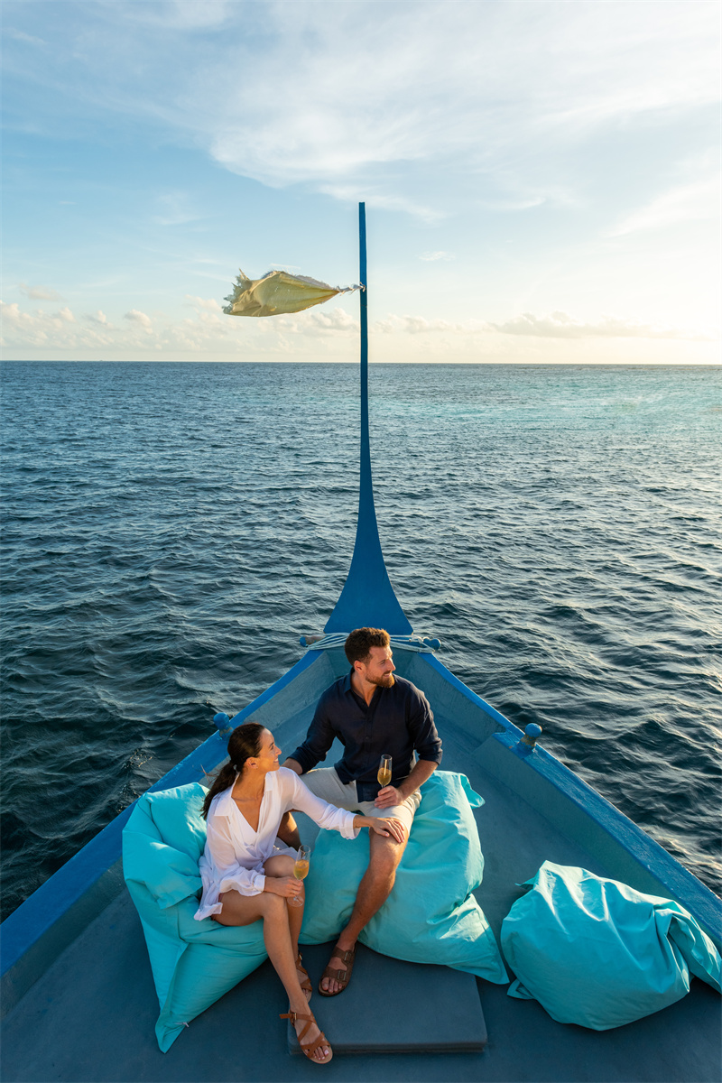 希尔顿马尔代夫阿敏吉里全别墅度假村以「蜜月逸境」礼遇升华浪漫体验