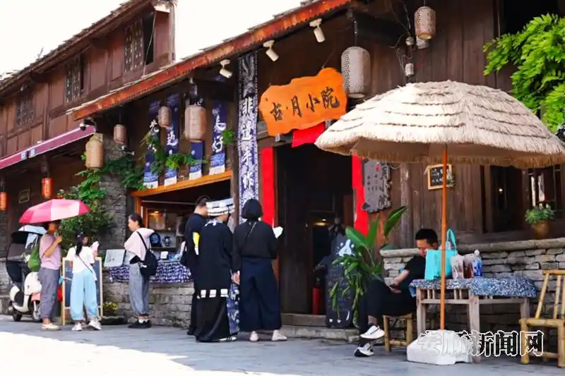 旧州镇：古镇民宿迎客来