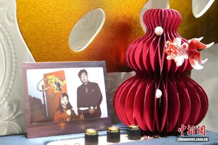 “Z世代”的婚礼风尚：用DIY拼出幸福模样