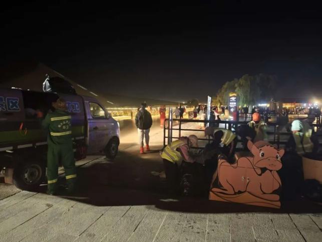 鸣沙山月牙泉景区“十一”双节假期旅游接待工作圆满收官