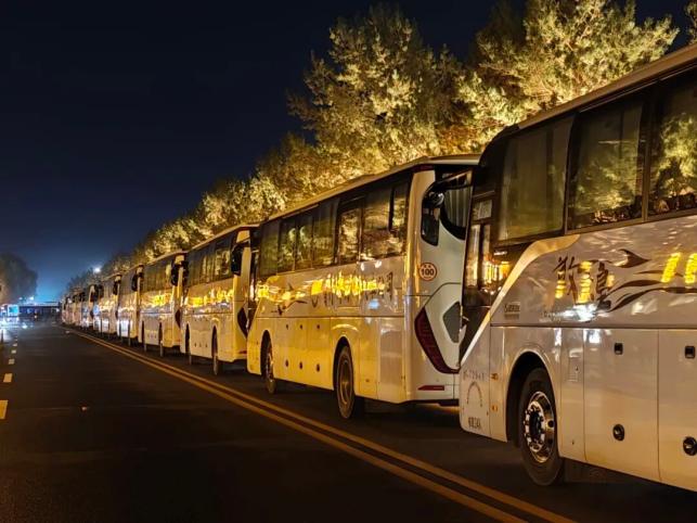 鸣沙山月牙泉景区“十一”双节假期旅游接待工作圆满收官