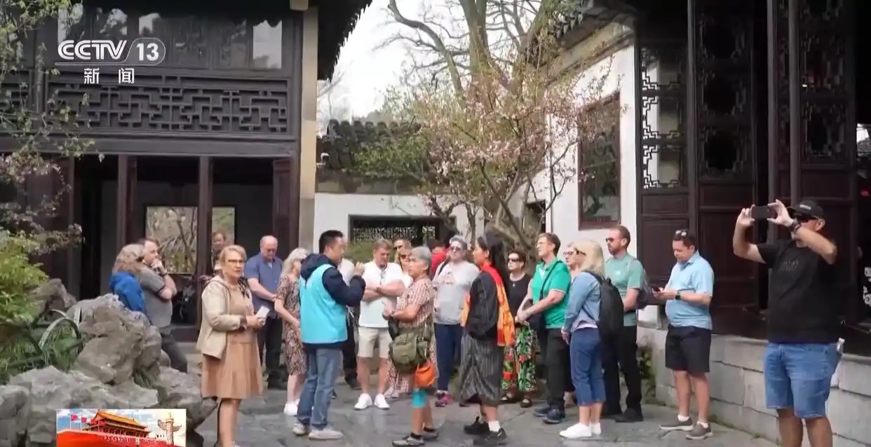 住得更长 玩得更深 外国游客热衷于探索“宝藏景点”