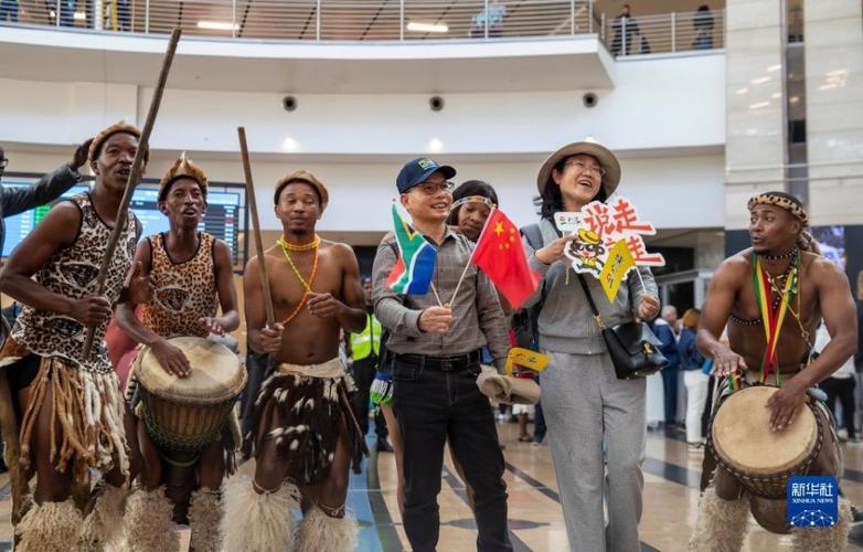 中国游客青睐“彩虹之国”