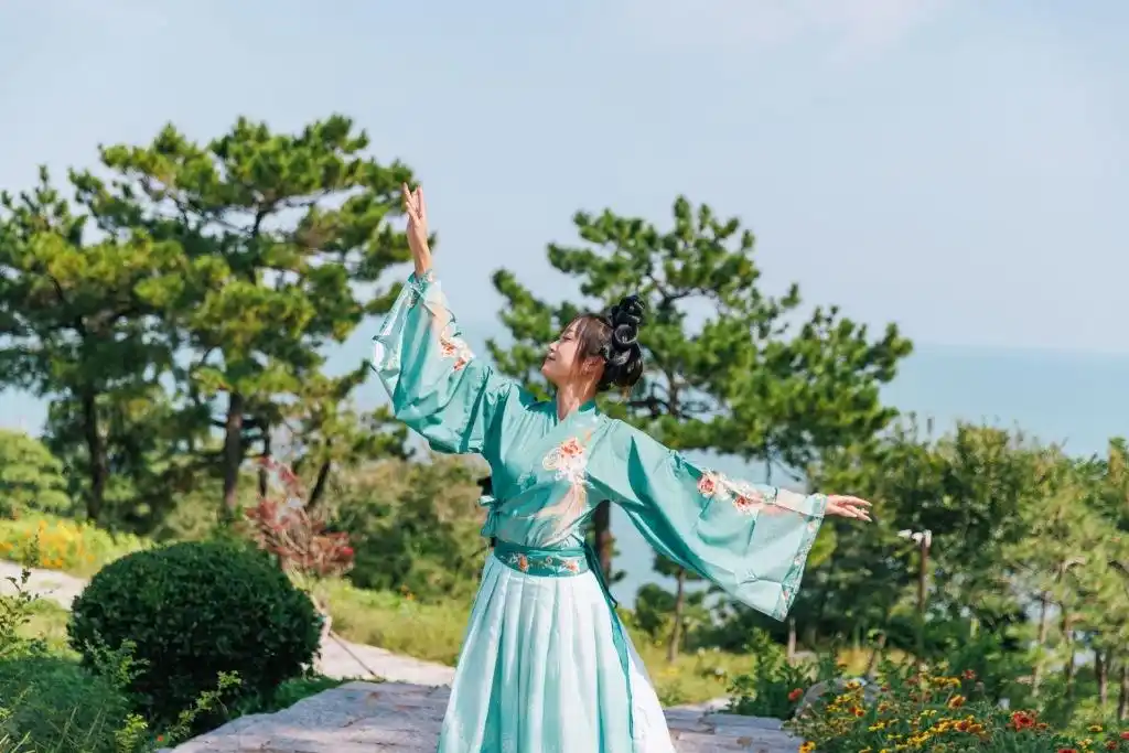 预约见山海，沉浸享秘境！小管岛以生态文化筑高端海岛游，助推青岛海洋文旅升级