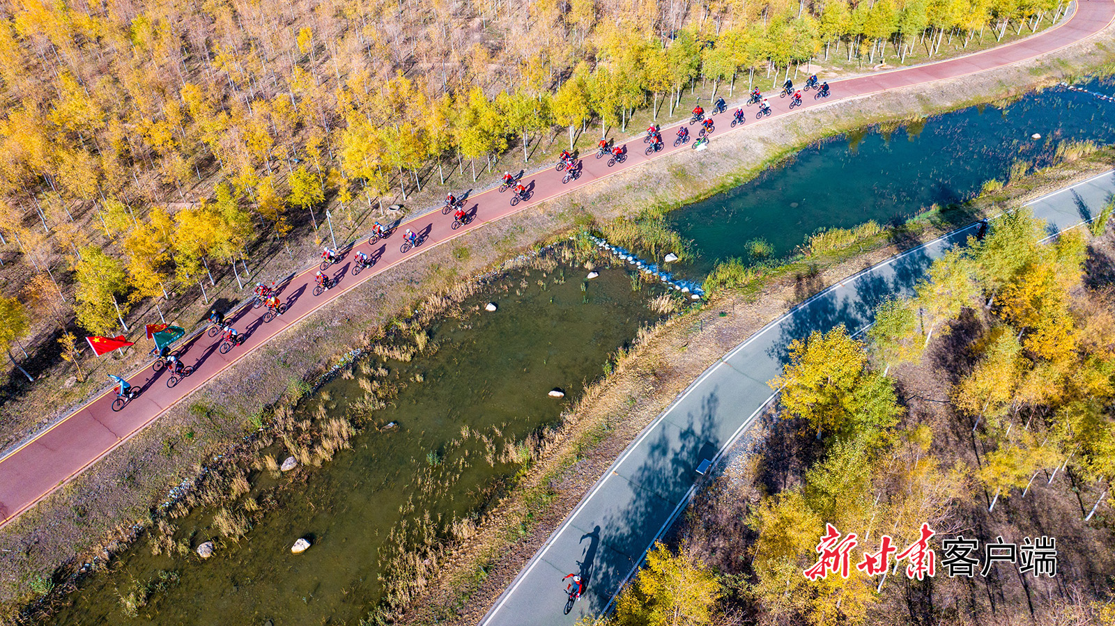 揽金183.4亿，国庆中秋假期我省接待游客2973万人次