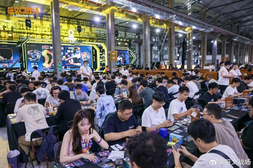 7个人抢1张门票，拳头游戏这新作一上线就火成这样？