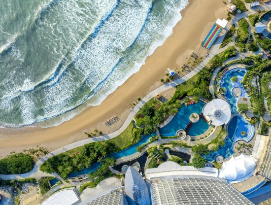 日出东山海度假区开启冬日浪漫缤纷季